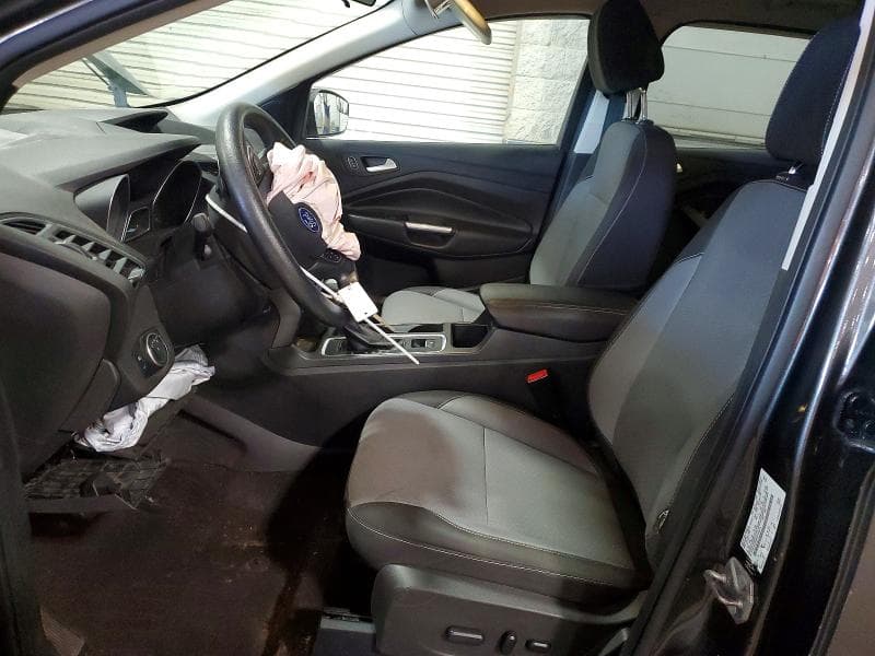 2017 FORD ESCAPE SE 7