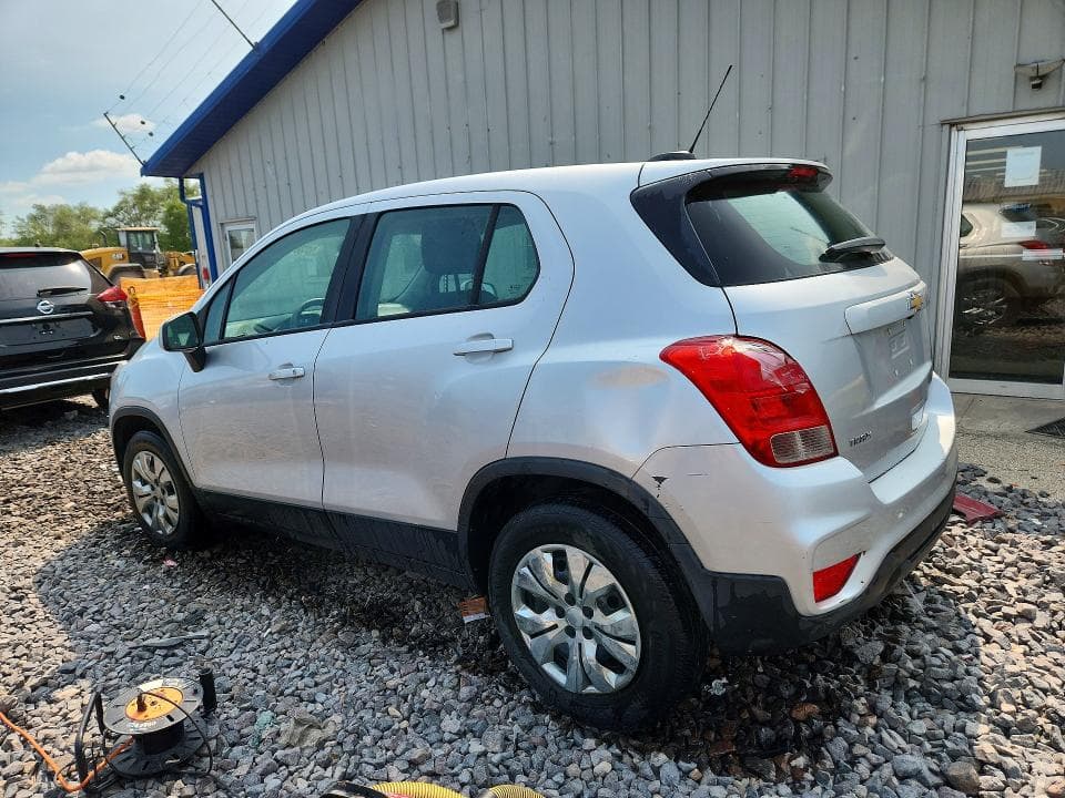 2018 CHEVROLET TRAX LS 2