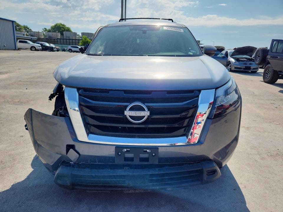 2025 NISSAN PATHFINDER SV 5
