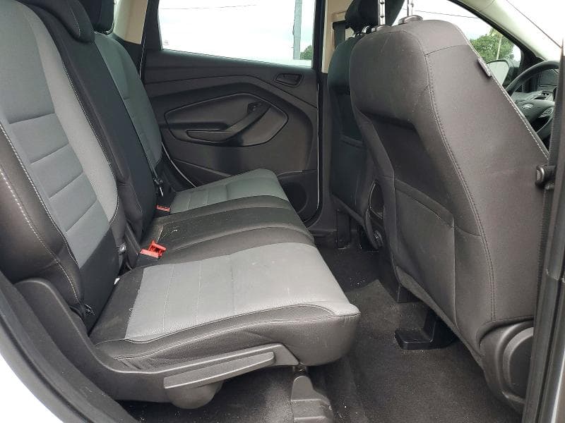 2017 FORD ESCAPE S 11