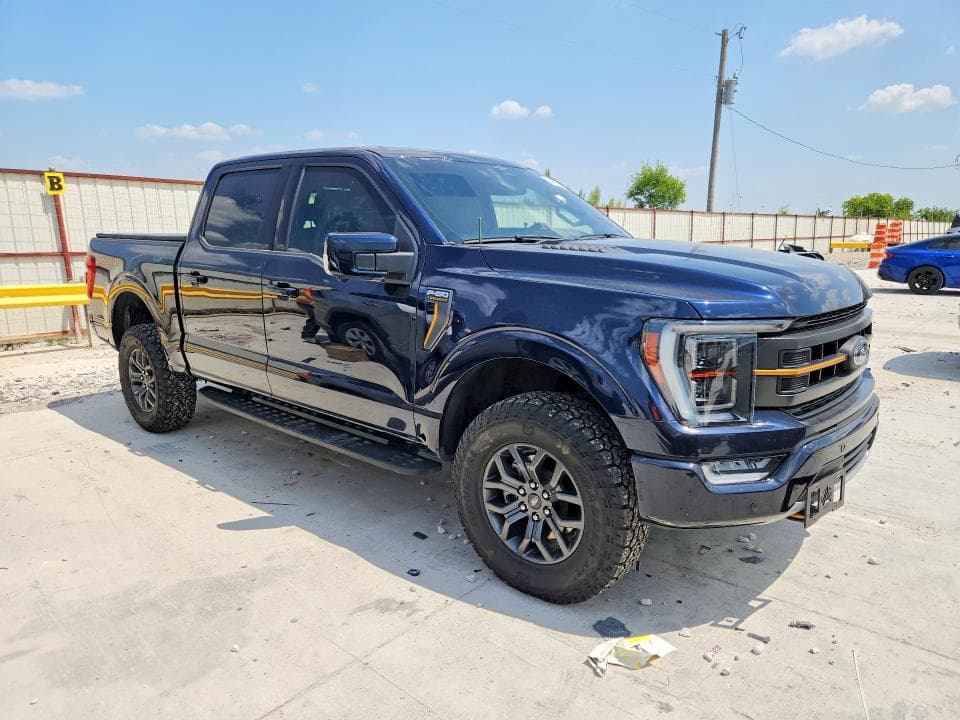 2023 FORD F150 SUPERCREW 4