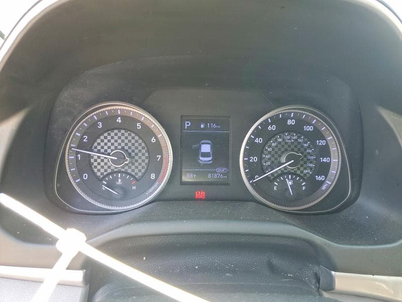 2019 HYUNDAI ELANTRA SEL 9