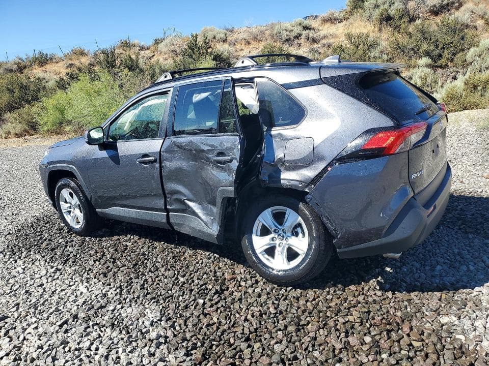 2019 TOYOTA RAV4 HYBRID XLE 2
