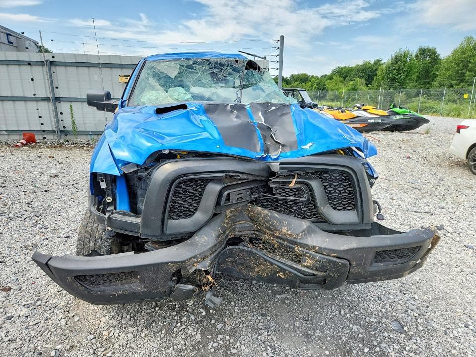 2023 RAM 1500 CLASSIC SLT 5