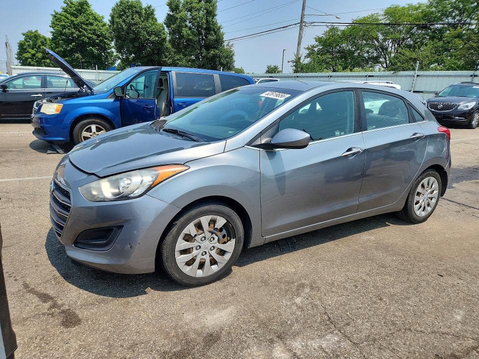 2017 HYUNDAI ELANTRA GT BASE - 1