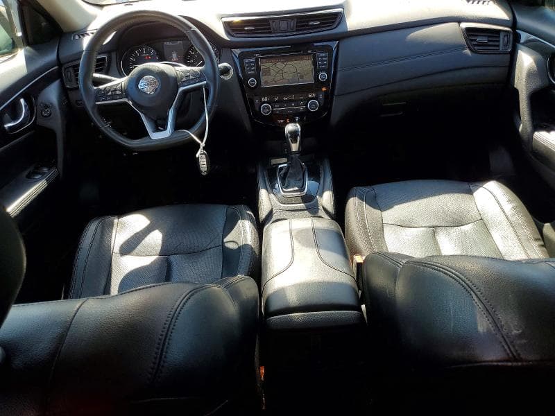 2017 NISSAN ROGUE SL 8