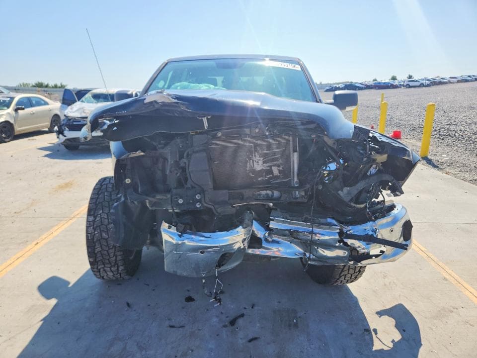 2019 RAM 1500 CLASSIC SLT 5