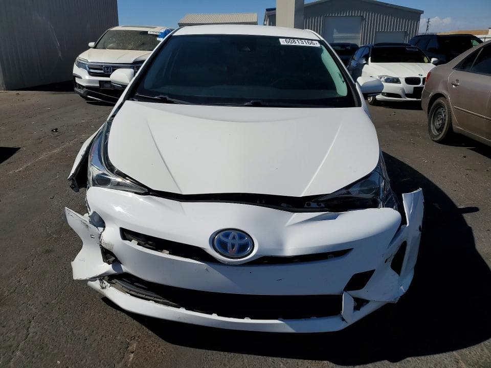2018 TOYOTA PRIUS THREE 5