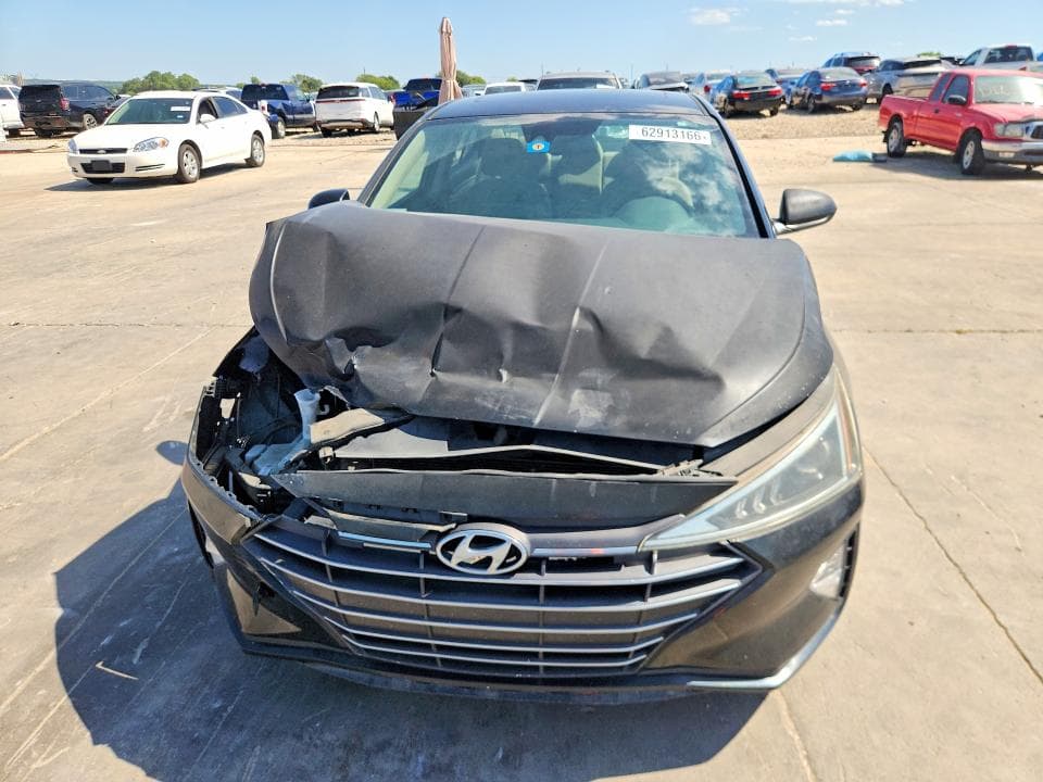 2019 HYUNDAI ELANTRA VALUE EDITION 5