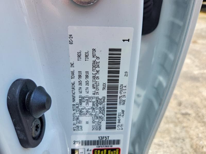 2024 TOYOTA TUNDRA SR5 12