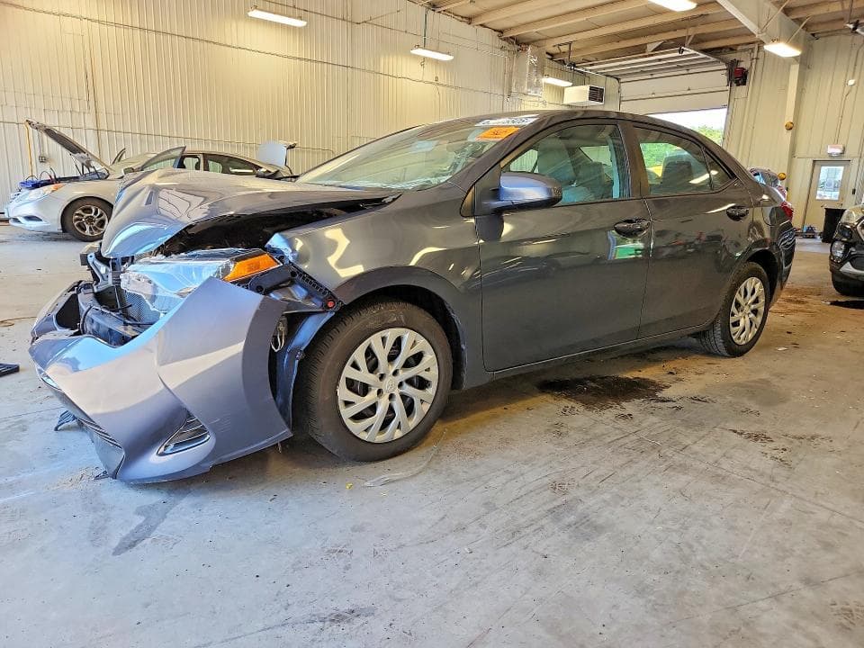 2018 TOYOTA COROLLA LE - 1