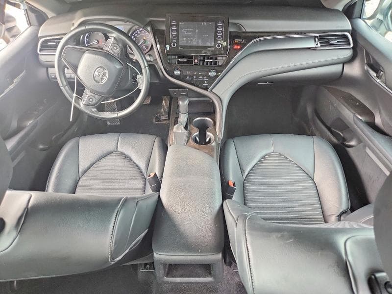 2021 TOYOTA CAMRY SE 8