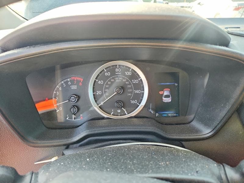 2020 TOYOTA COROLLA LE 9