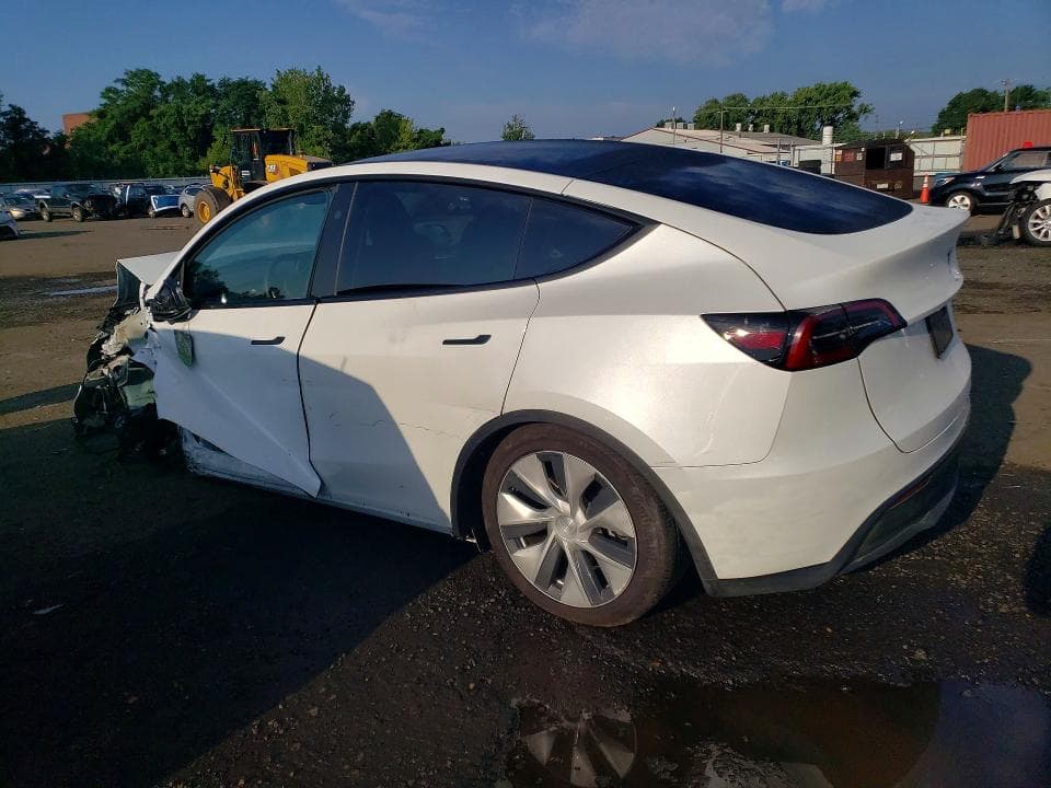 2023 TESLA MODEL Y 2