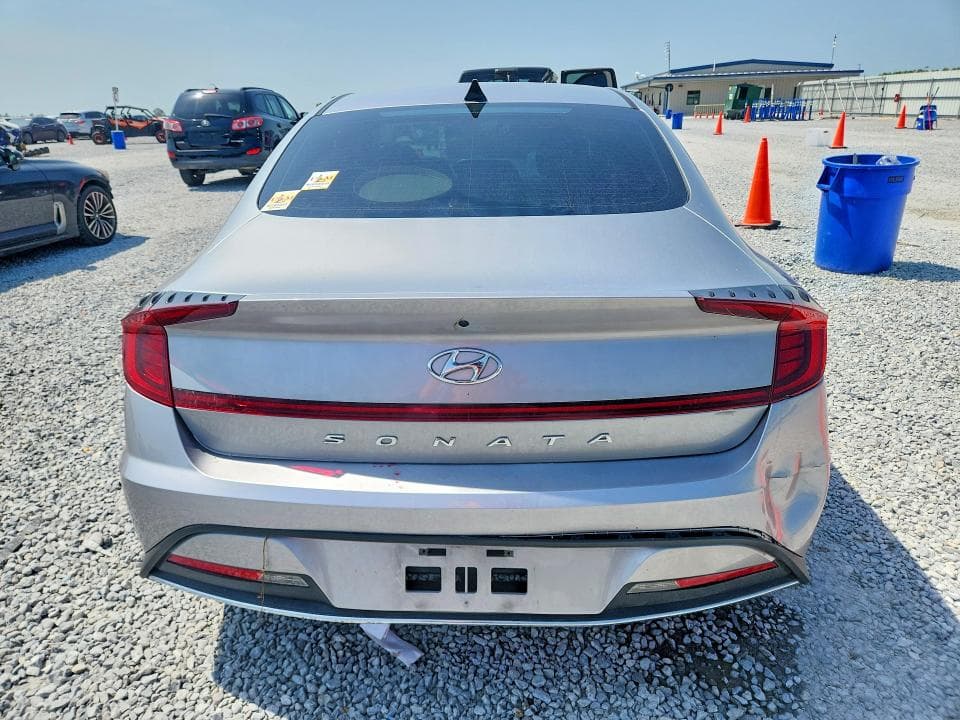 2021 HYUNDAI SONATA SE 6