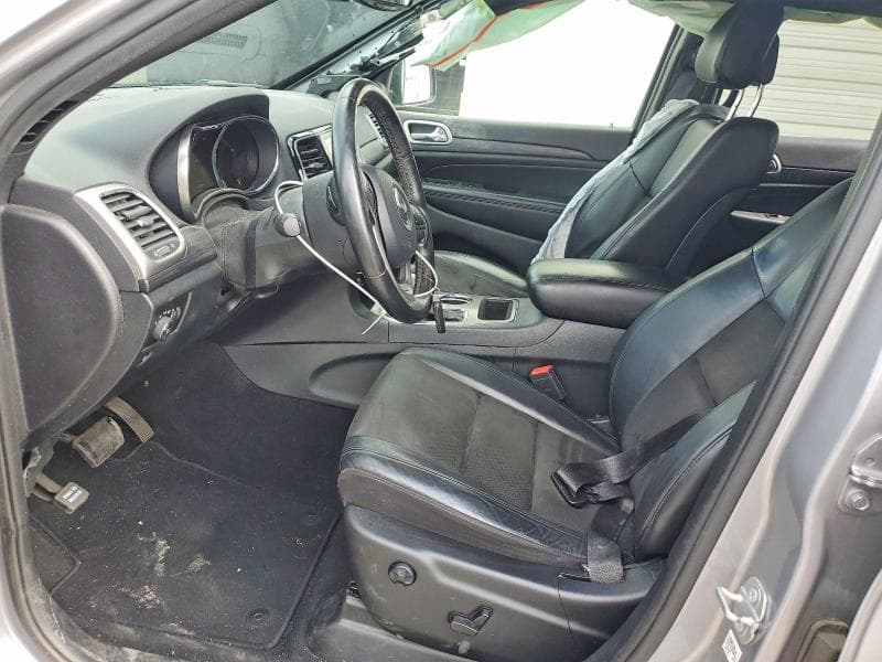 2020 JEEP GRAND CHEROKEE LAREDO 7