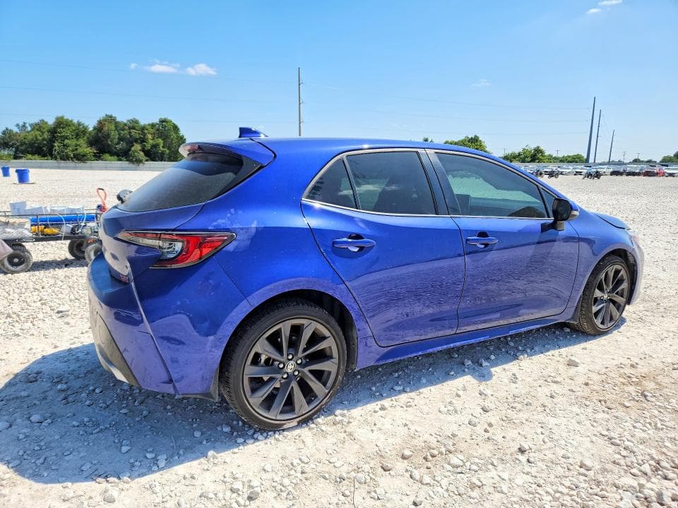 2024 TOYOTA COROLLA XSE 3