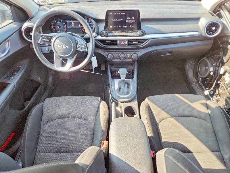 2024 KIA FORTE LXS 8