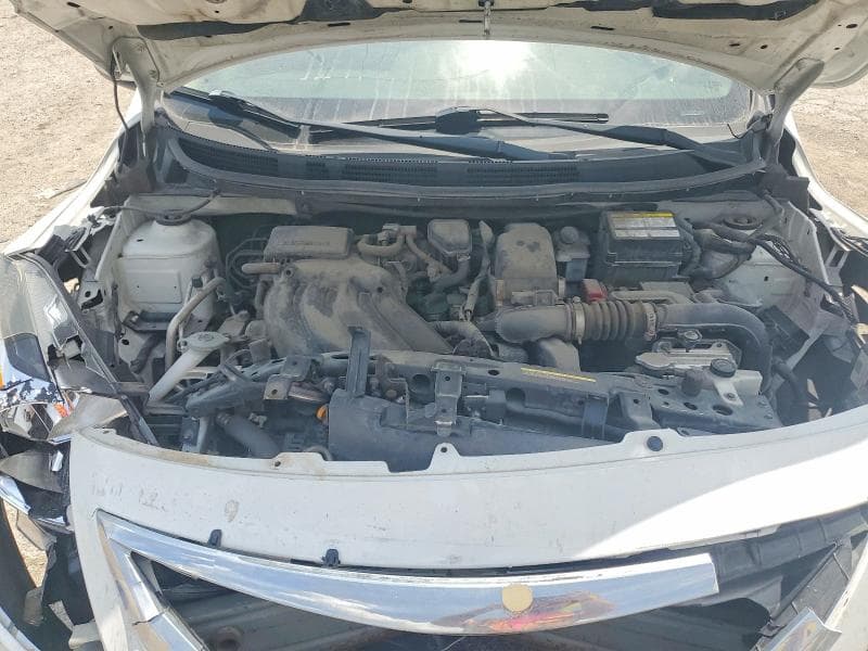 2018 NISSAN VERSA SV 11