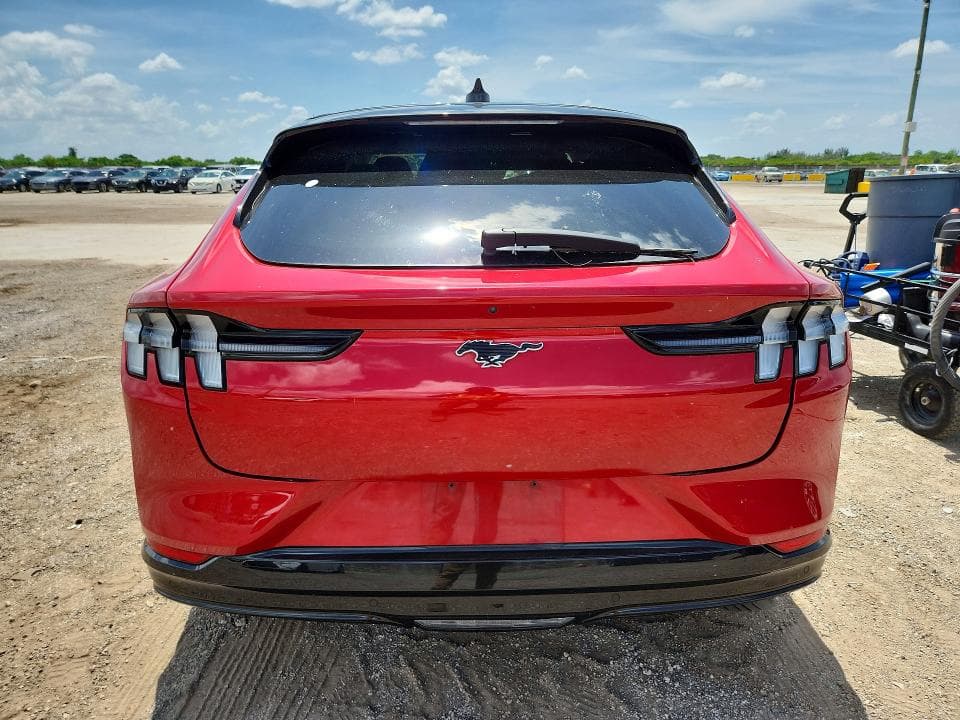 2023 FORD MUSTANG MACH-E PREMIUM 6