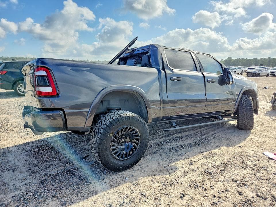 2022 RAM 1500 LIMITED 3