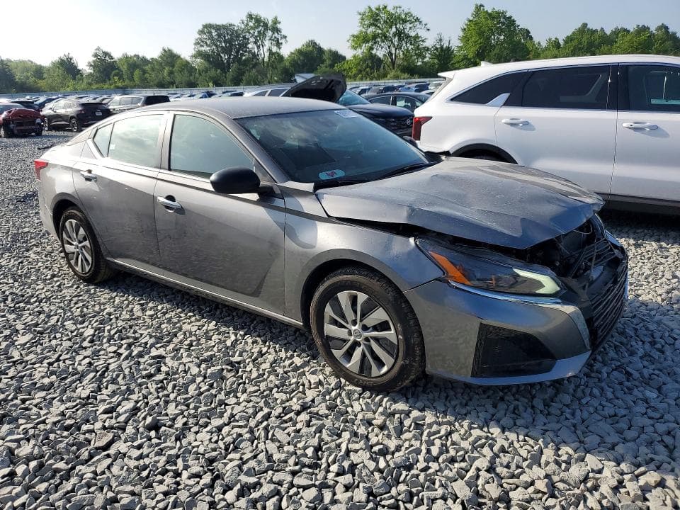 2024 NISSAN ALTIMA S 4