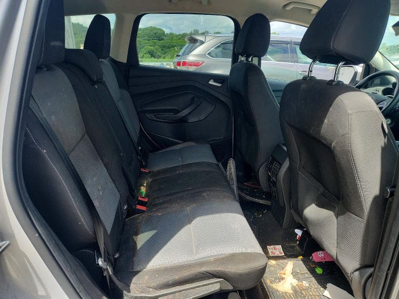 2017 FORD ESCAPE SE 11