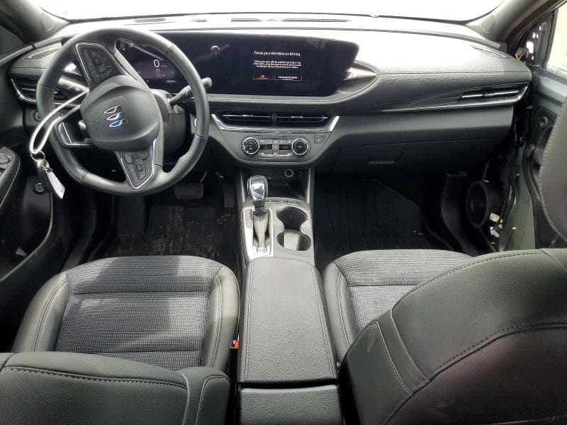 2025 BUICK ENVISTA PREFERRED 8