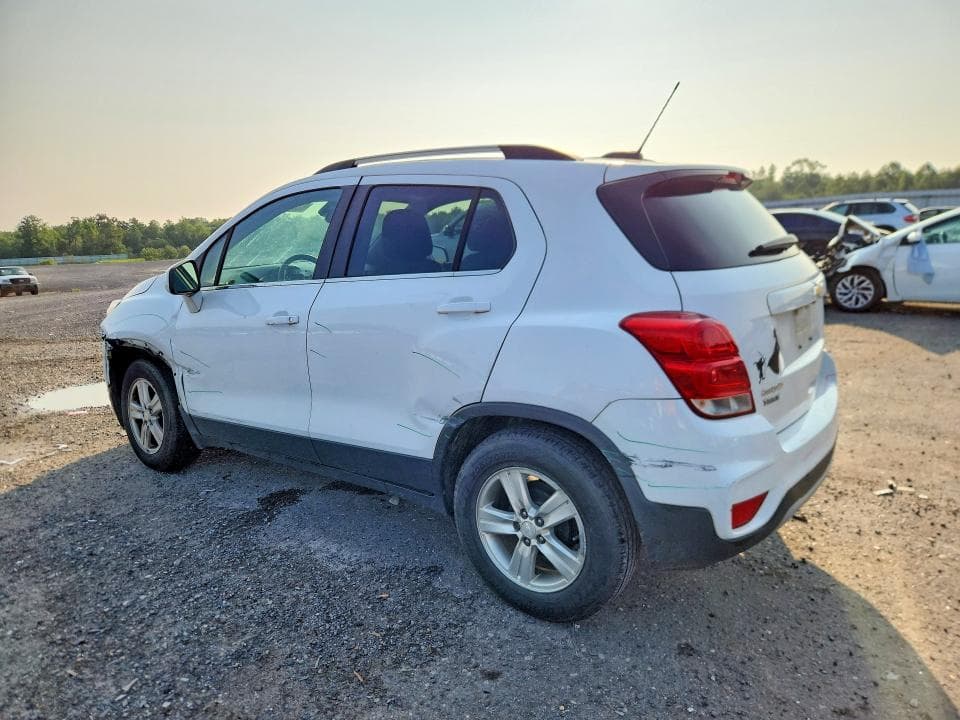 2020 CHEVROLET TRAX 1LT 2