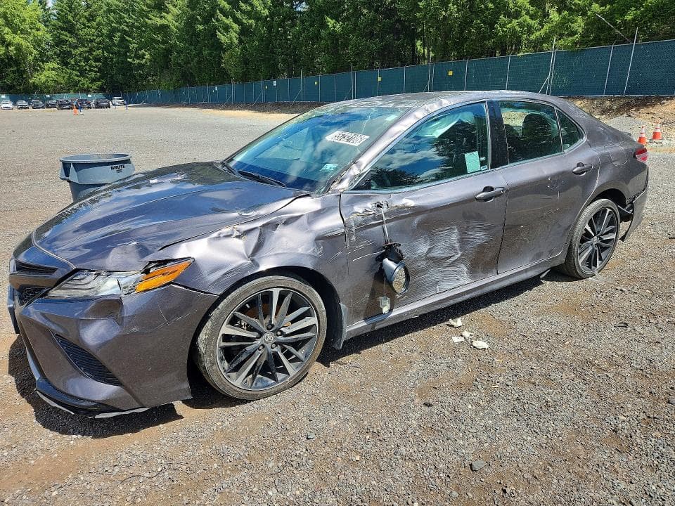 2020 TOYOTA CAMRY XSE
