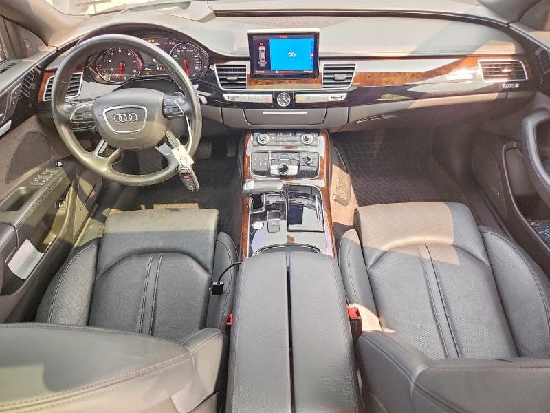2017 AUDI A8 L QUATTRO 8