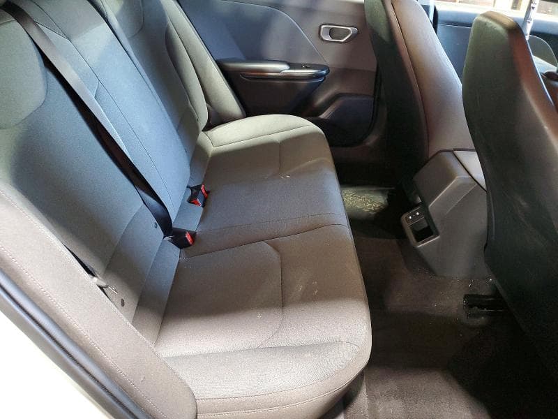 2025 KIA K4 LXS 10
