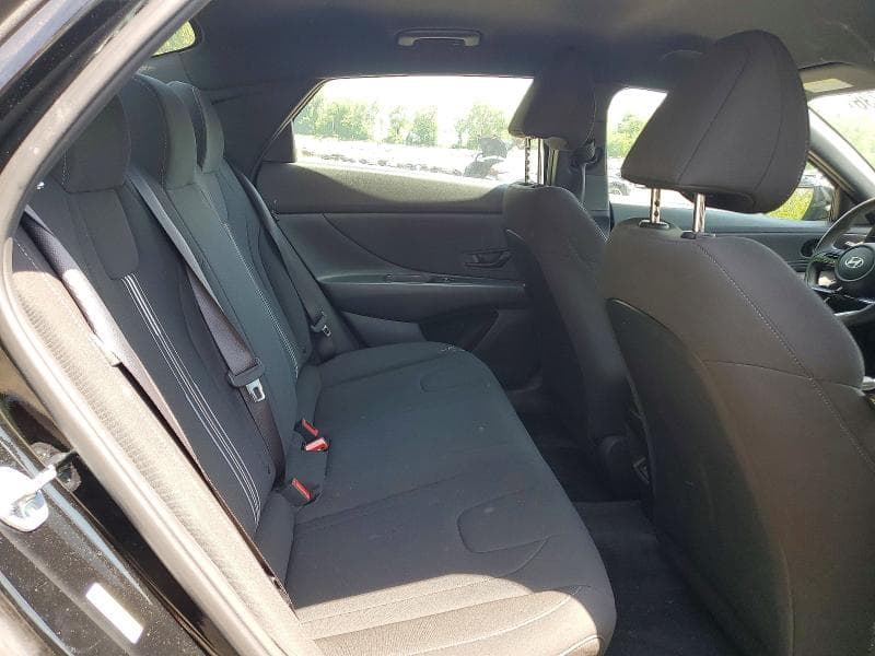 2025 HYUNDAI ELANTRA SEL SPORT 10