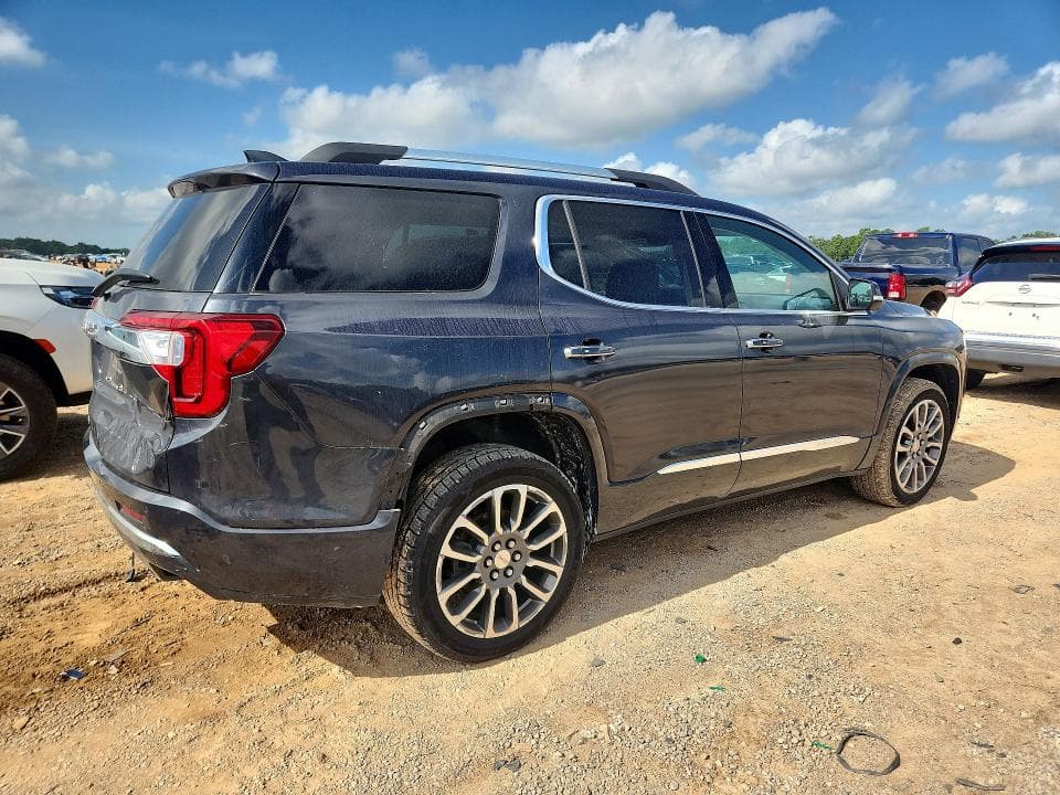2022 GMC ACADIA DENALI 3