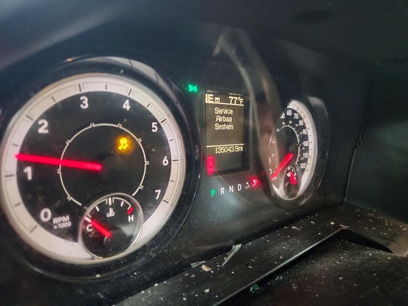 2018 RAM 1500 SLT 9