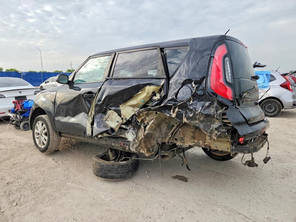 2019 KIA SOUL + 2