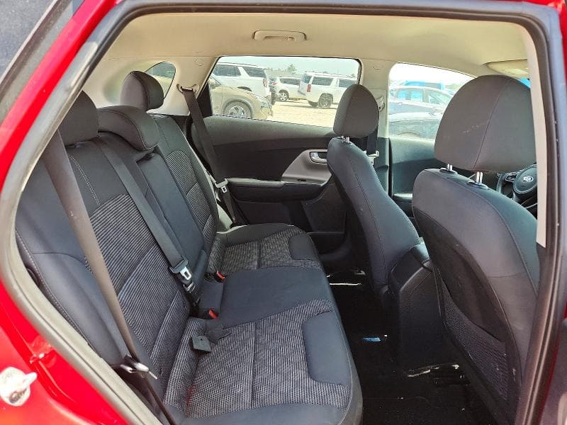 2019 KIA NIRO LX 10