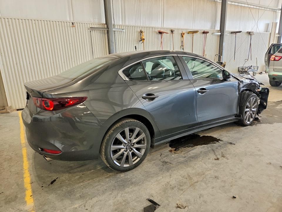 2024 MAZDA 3 PREFERRED 3