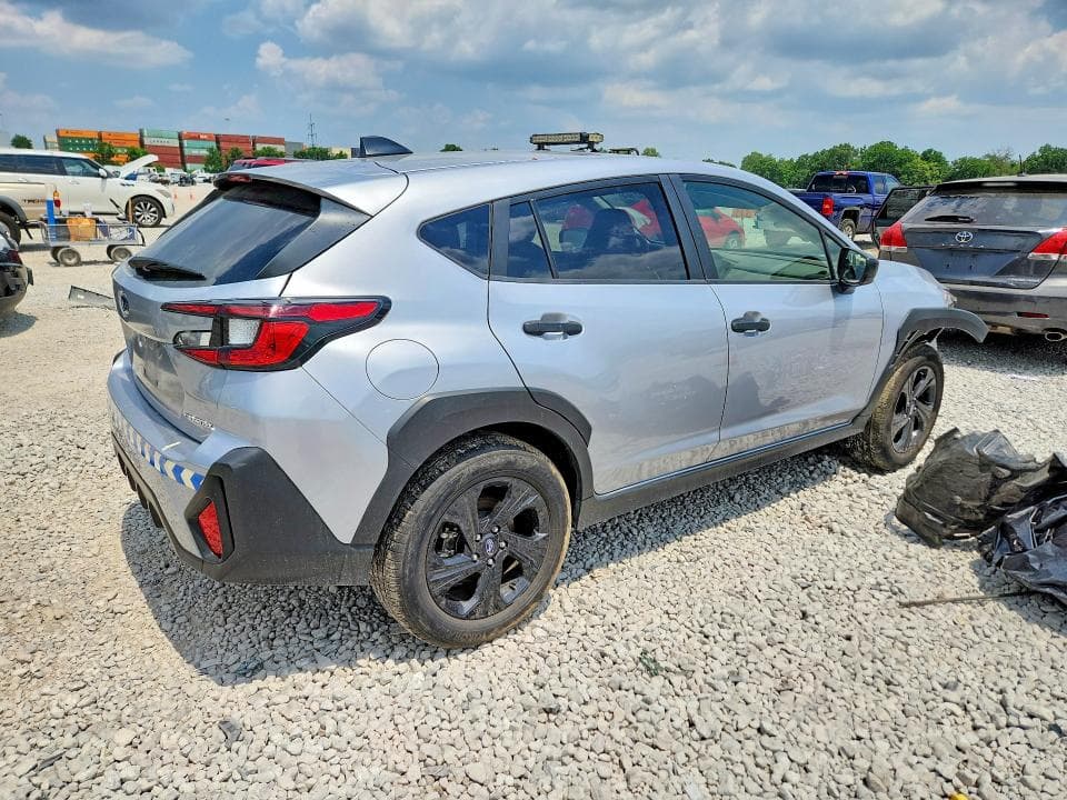 2024 SUBARU CROSSTREK 3