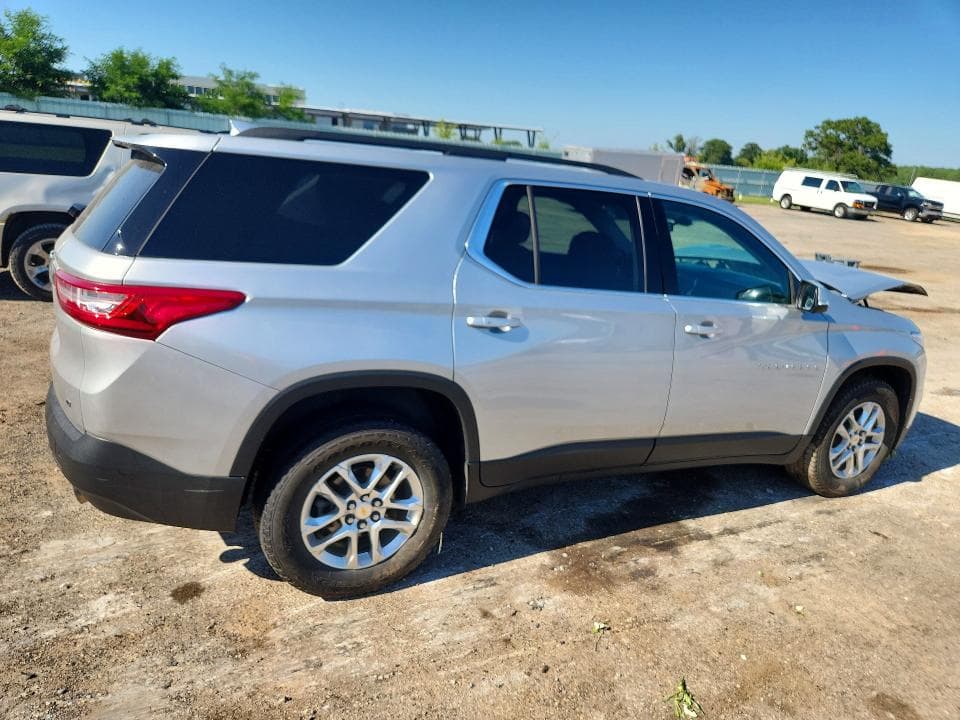 2021 CHEVROLET TRAVERSE LT 3