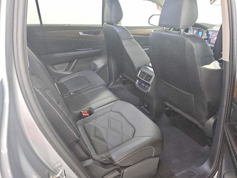 2025 VOLKSWAGEN ATLAS SE 11