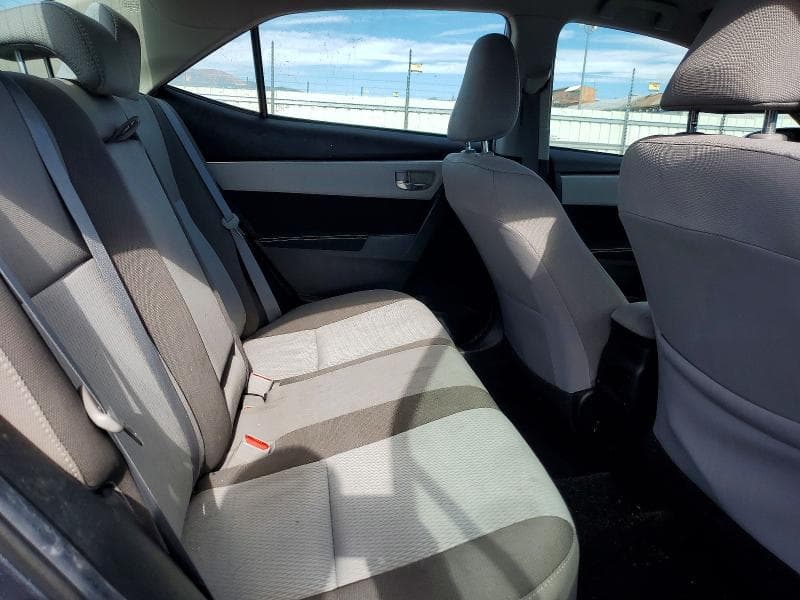 2018 TOYOTA COROLLA LE 10
