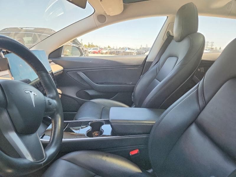 2018 TESLA MODEL 3 7
