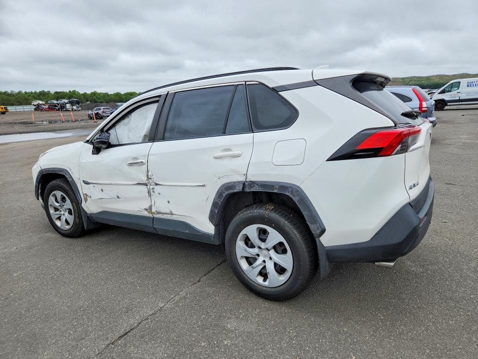 2019 TOYOTA RAV4 LE 2