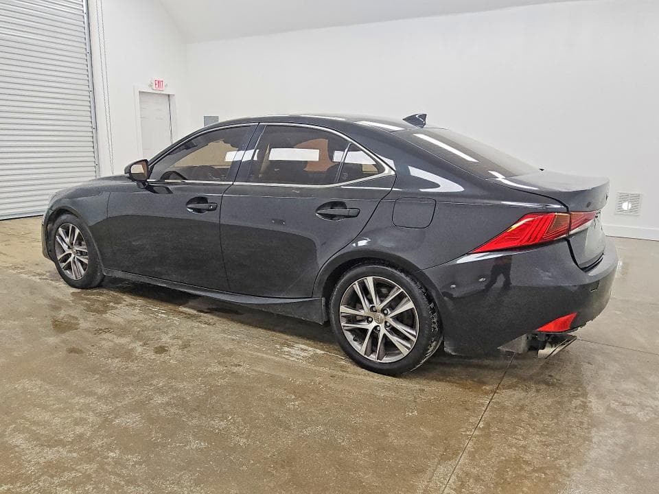 2018 LEXUS IS 300 2