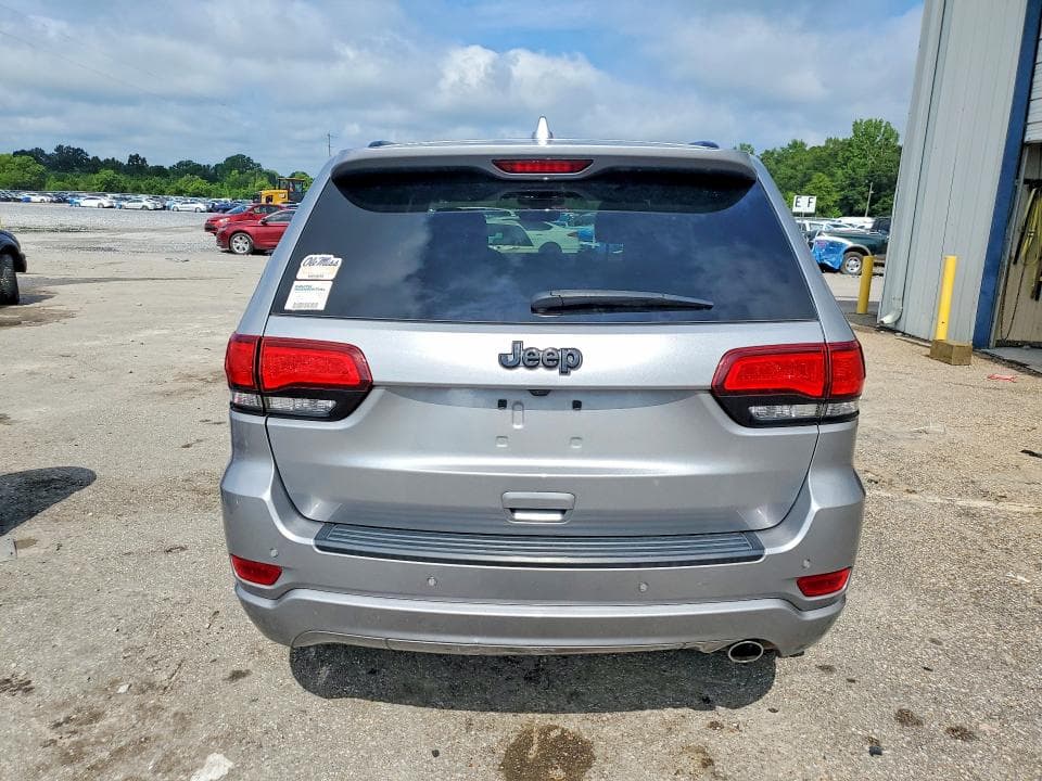 2020 JEEP GRAND CHEROKEE LAREDO 6