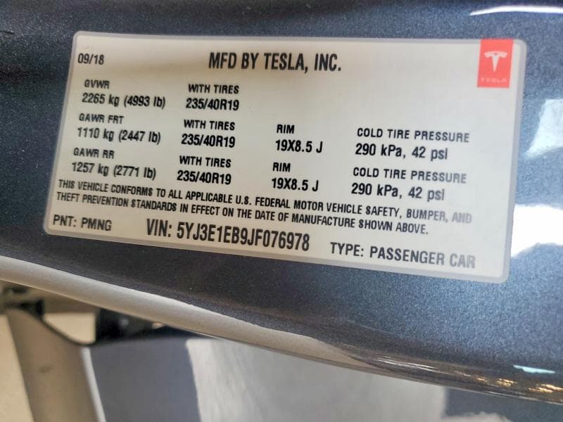 2018 TESLA MODEL 3 13