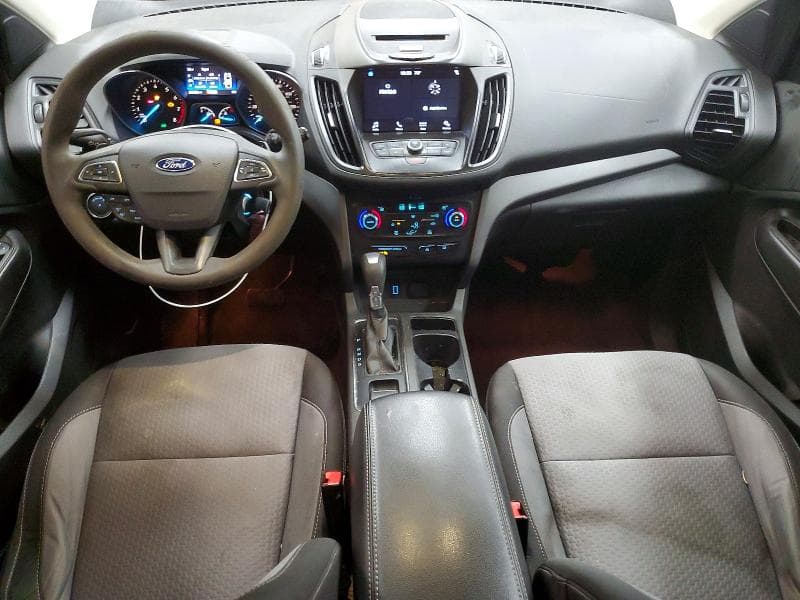 2017 FORD ESCAPE SE 8