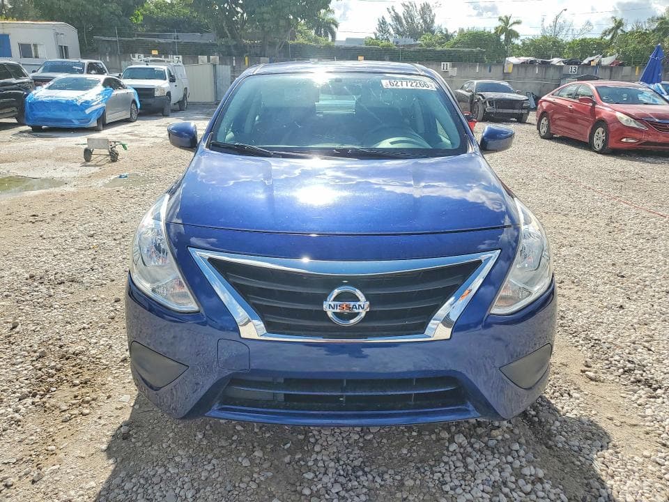 2019 NISSAN VERSA SV 5