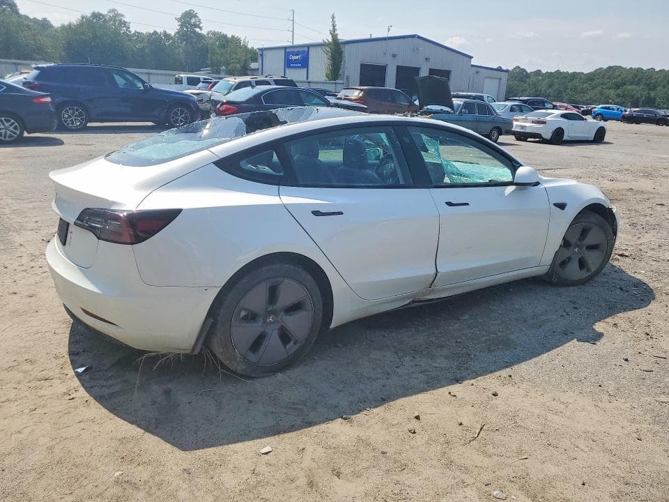 2023 TESLA MODEL 3 3